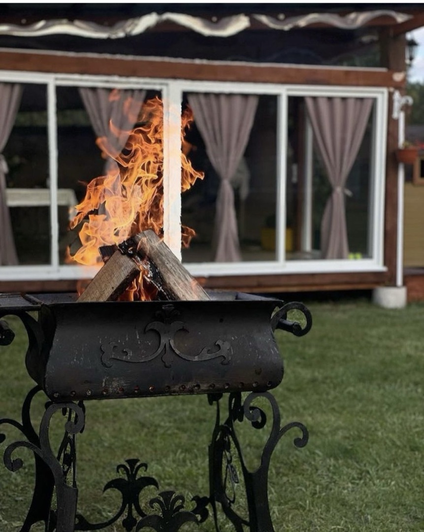 Интерьер бани на дровах